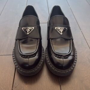Chunky loafers